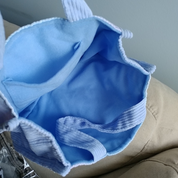 Sanrio Cinnamoroll & Milk Winter Magic Blue Tote Bag - Picture 4 of 5